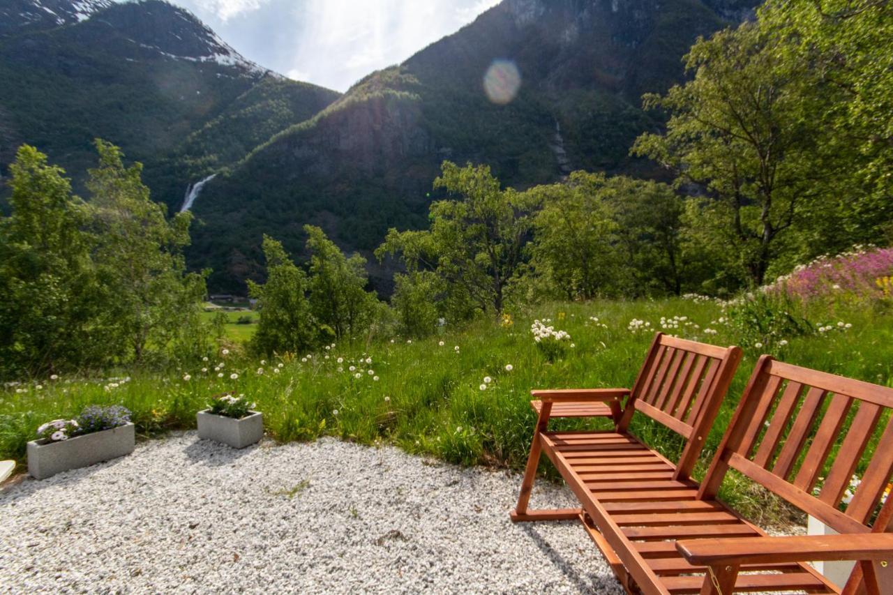 Apartment With Panoramic View Flam Bagian luar foto