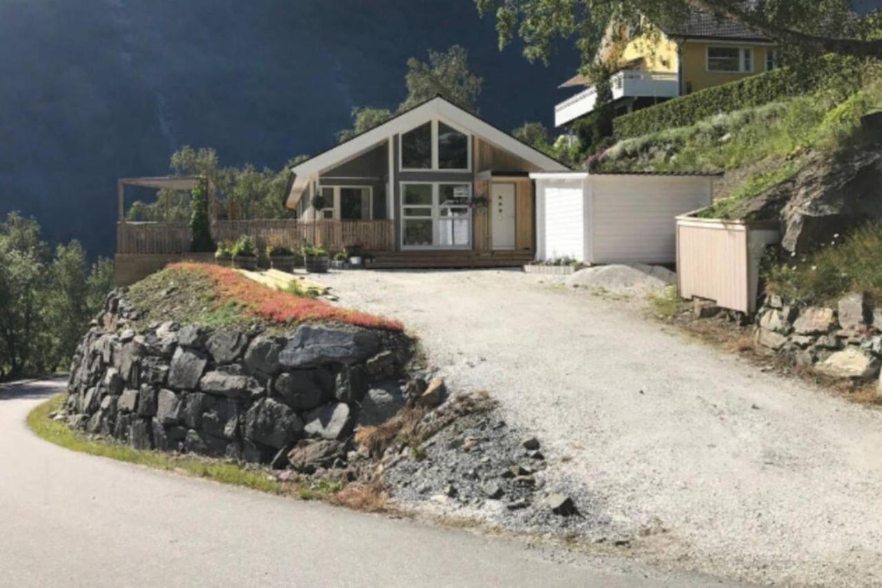 Apartment With Panoramic View Flam Bagian luar foto